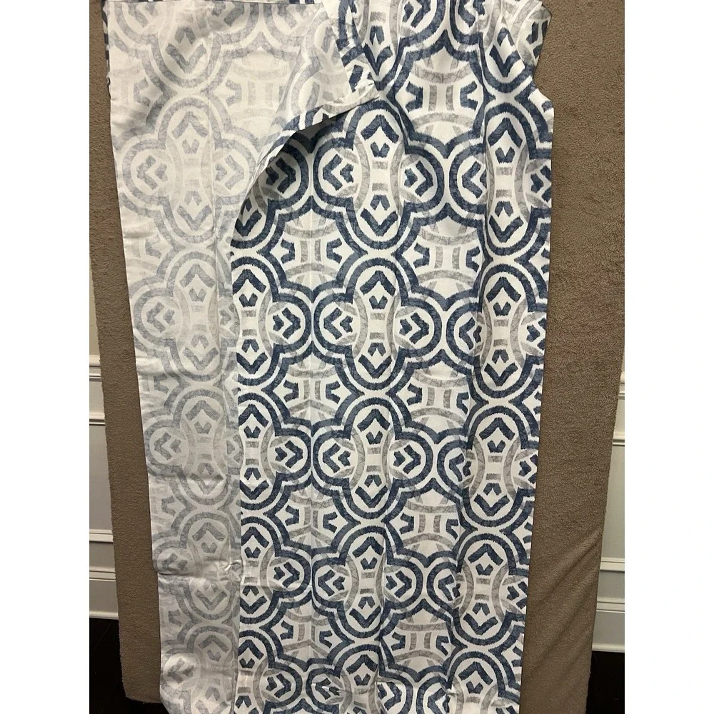 Royal Velvet White Blue Gray Geometric Cotton Blend Shower Curtain 70 X 70